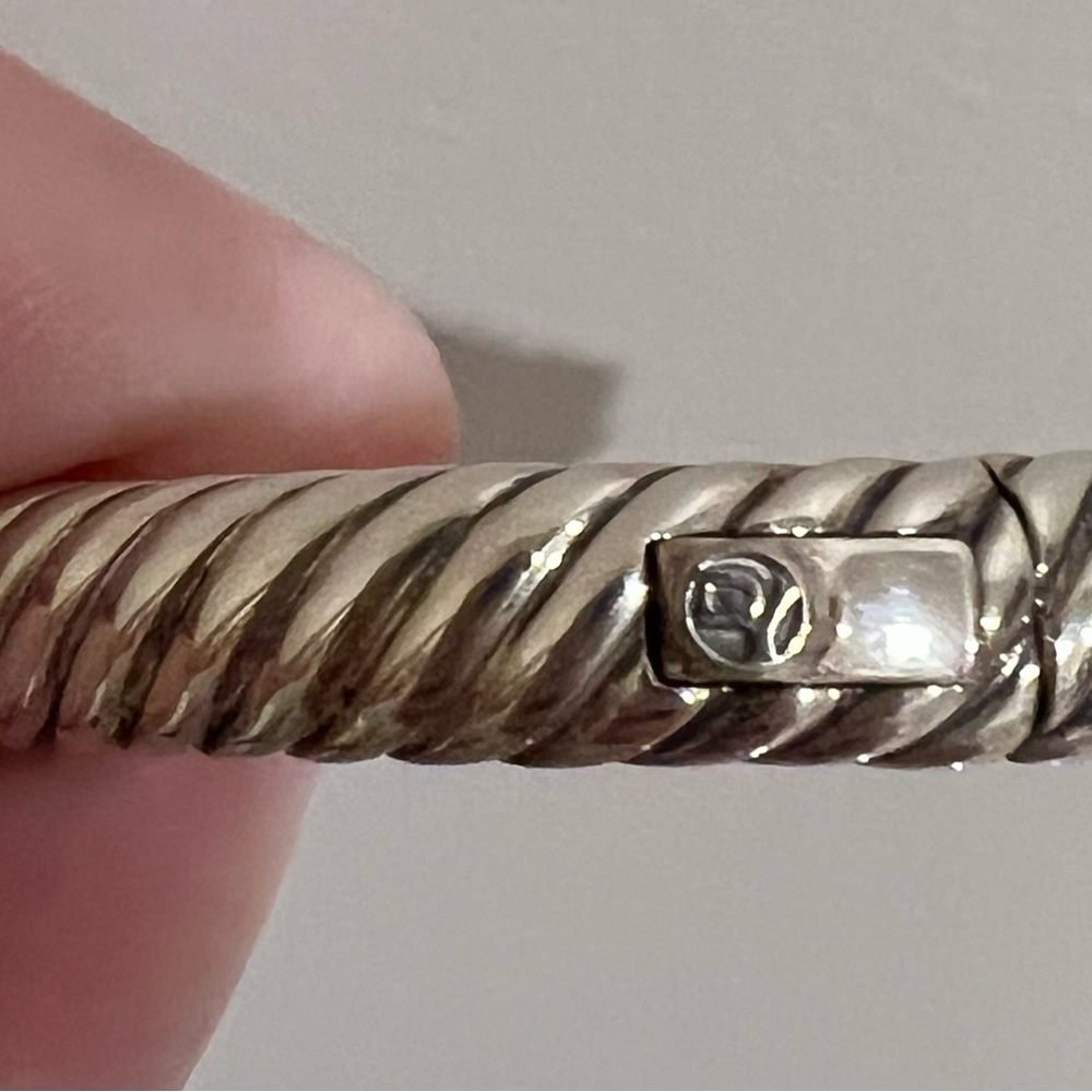 David Yurman cable bracelet w/ diamond clasp Authentic - Picture 4 of 5